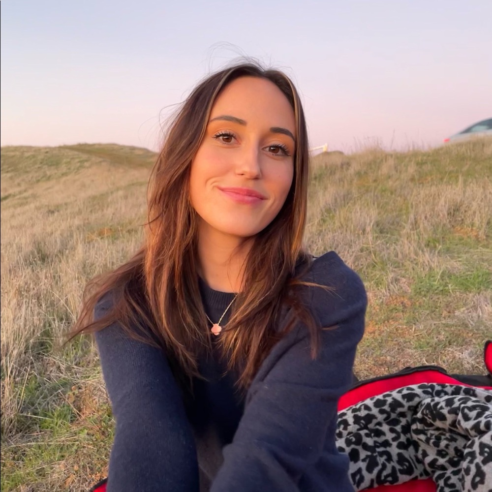 Meet your Posher, Amaia